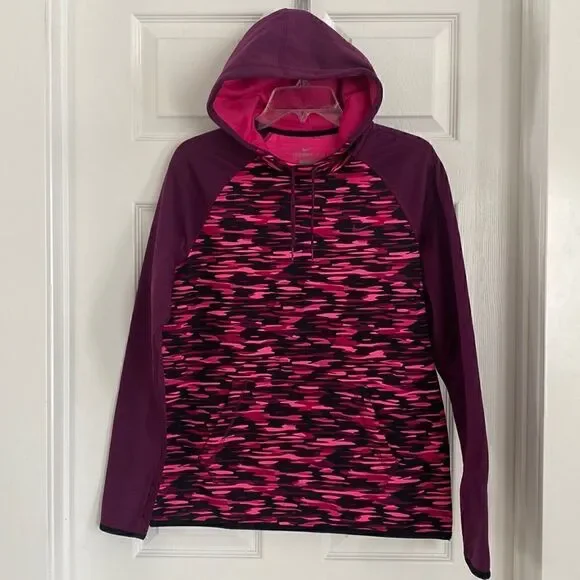 Nike Hoodie Pullover Therma Fit Pink Purple Camo Active Jacket Women’s Size M - Picture 1 of 11